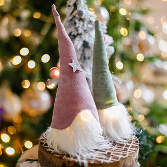 Adorno de gnomo navideño iluminado