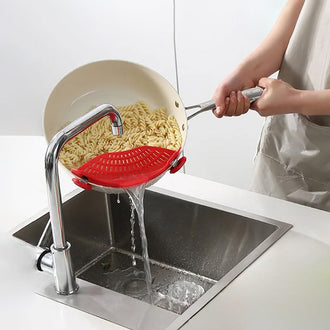 Silicone Clip On Pot Strainer