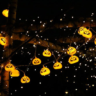 Guirlande lumineuse citrouille sur le thème d'Halloween