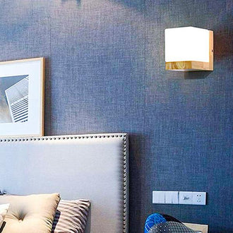 Pantalla de cristal de cubo de madera